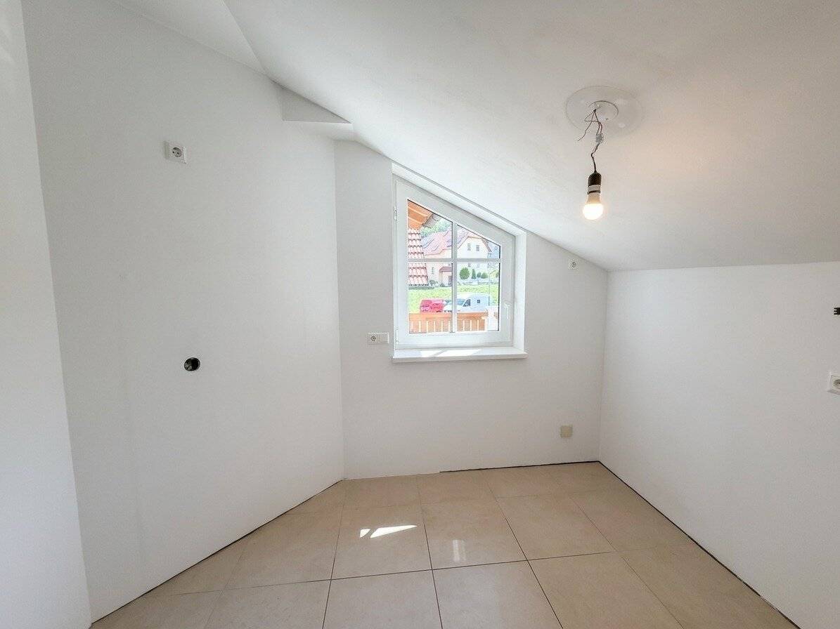Ihr neues Zuhause in Rotheau: 3-Zimmer-Wohnung mit Balkon