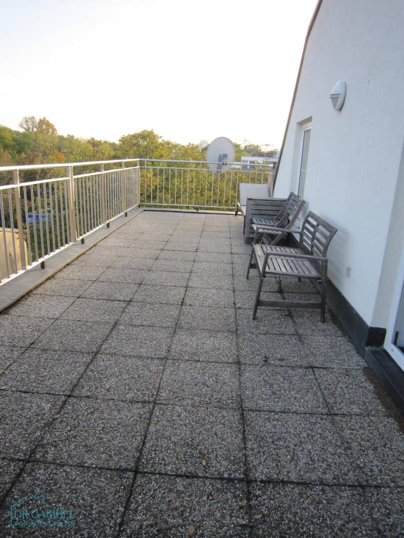 Semi-detached house with garden