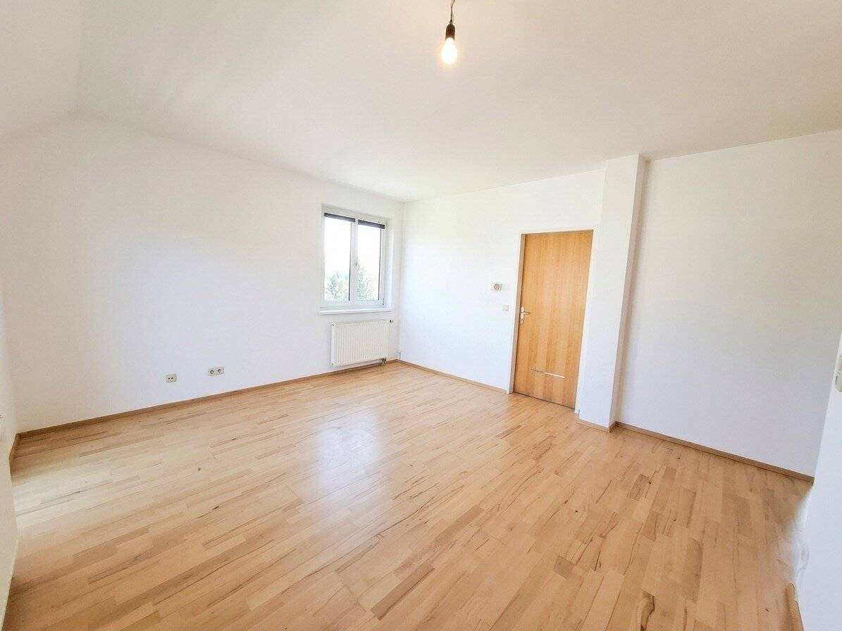 3 room dream apartment with balcony in Krummnussbaum the Krummnussbaum