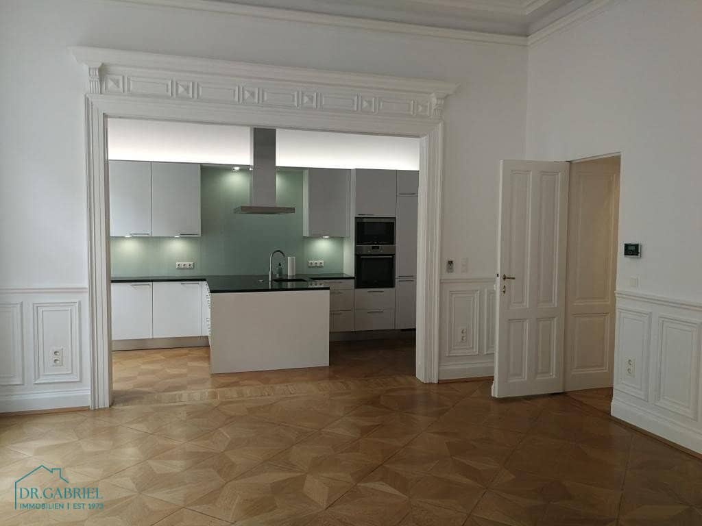 Representative historic building floors with a small balcony