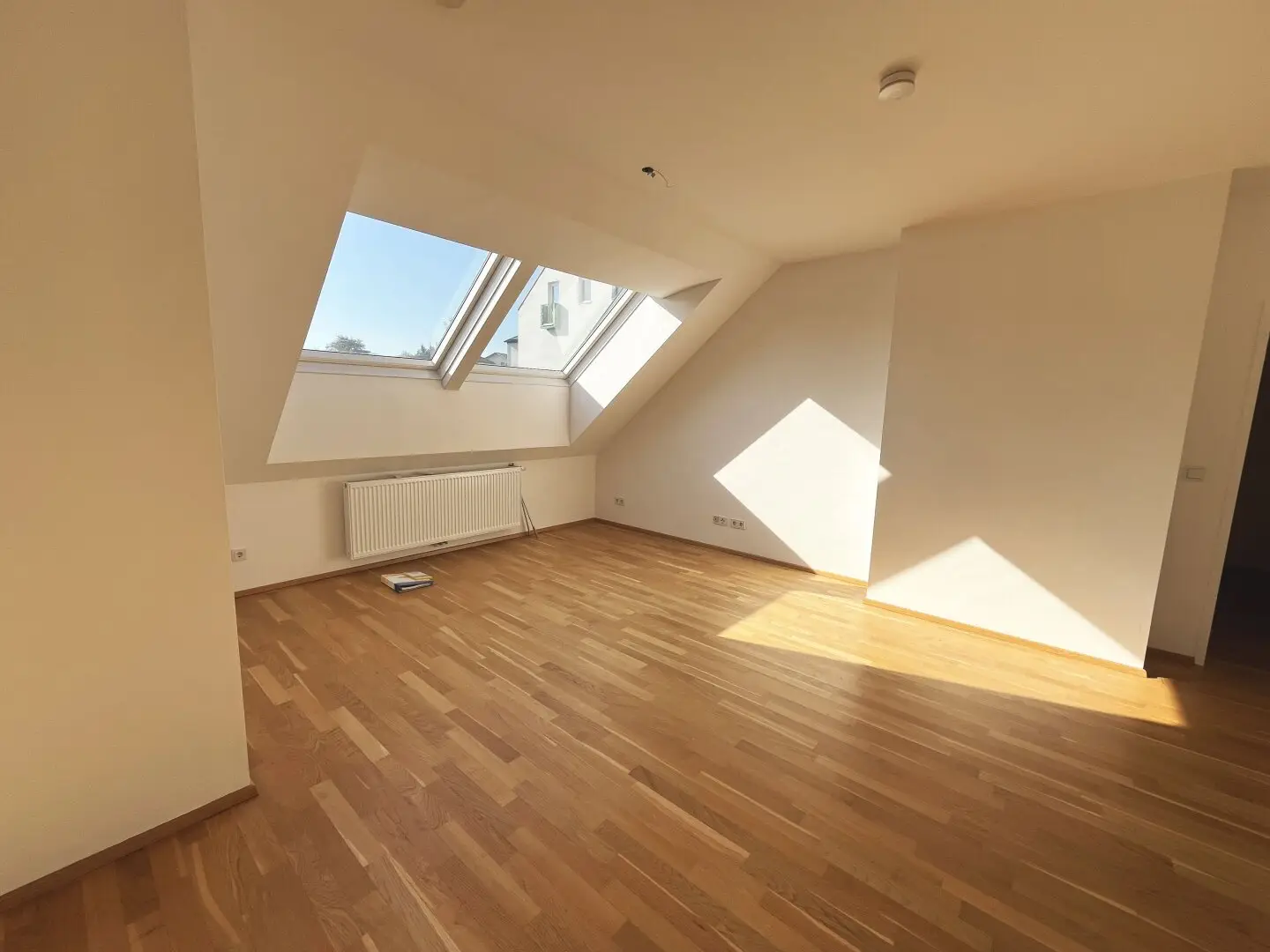 Euratsfeld – dreamy 3 room apartment with view of greenery commission-free