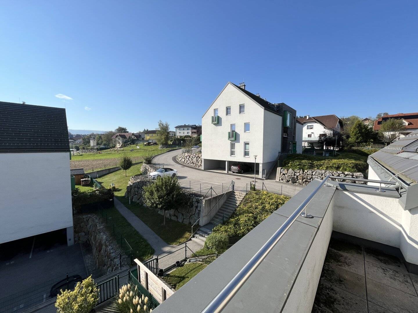 Euratsfeld lovely three room apartment with view of greenery and purchase option