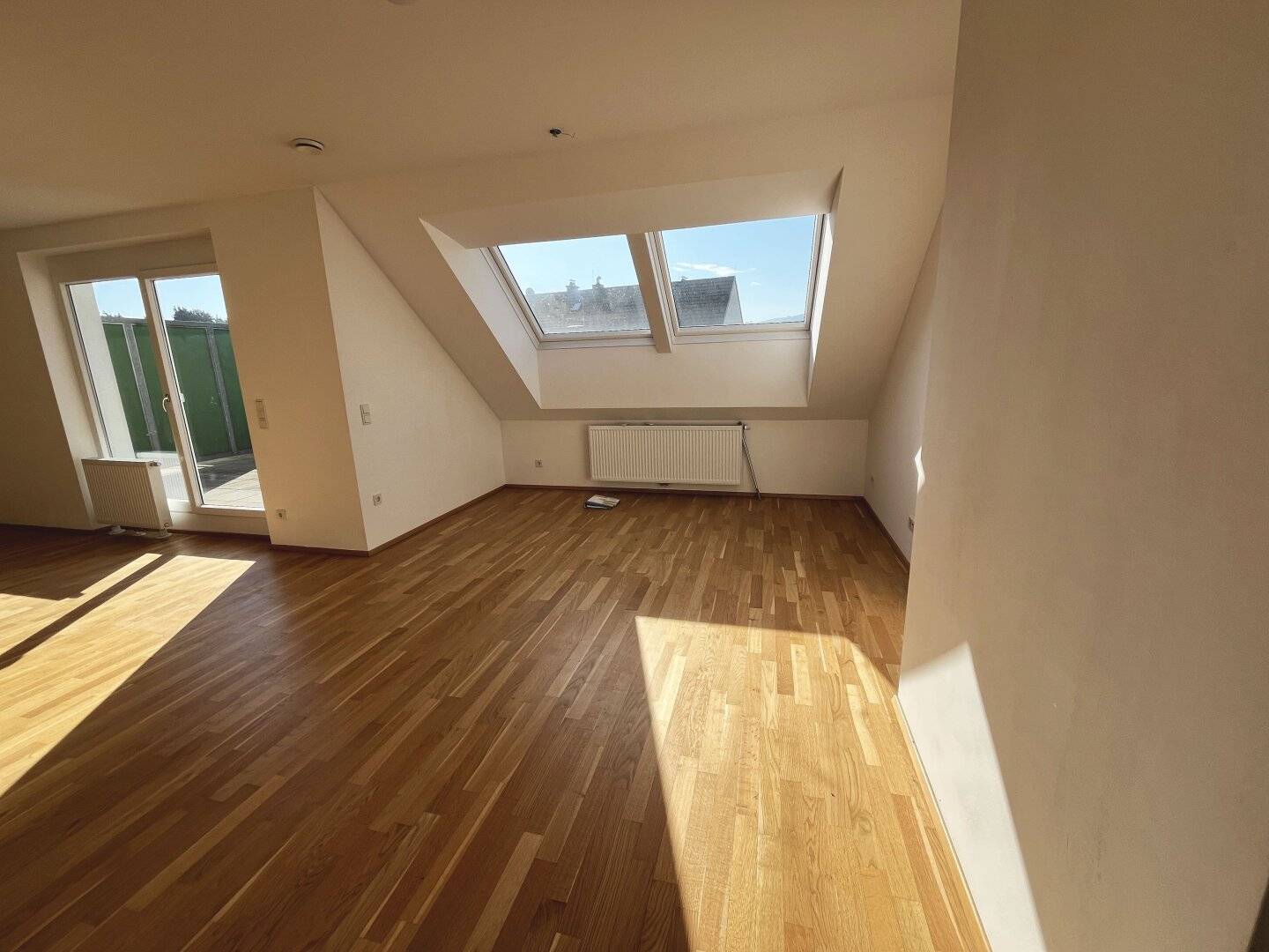 Euratsfeld lovely three room apartment with view of greenery and purchase option