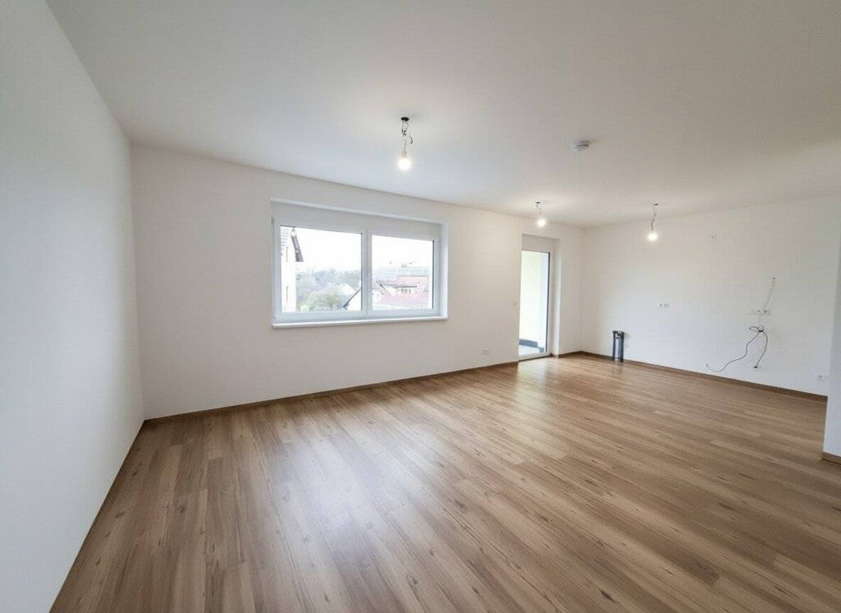 Modern two room apartment with balcony and good connectivity near Amstetten