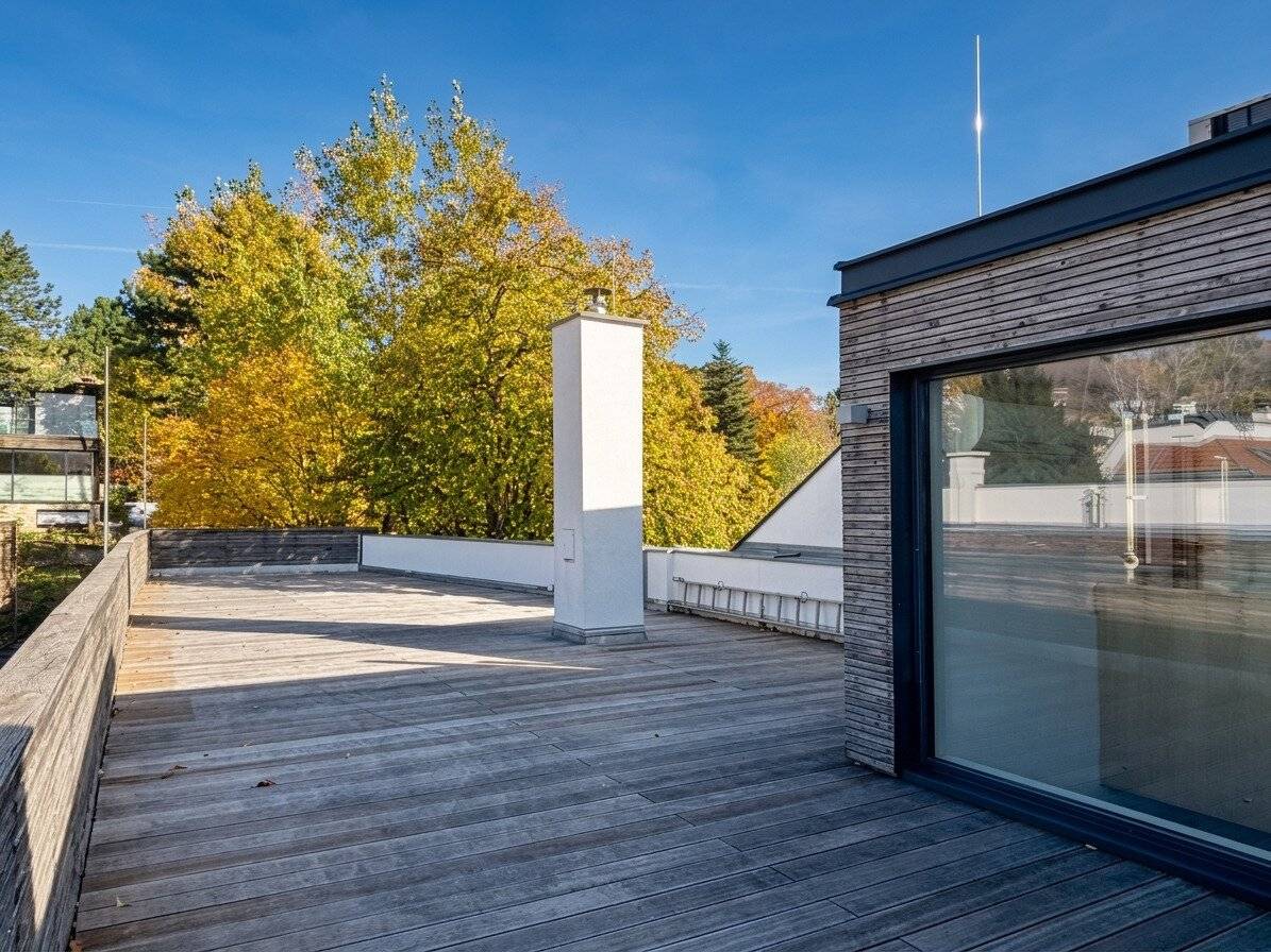 Historisches Winzerhaus trifft moderne Architektur: Luxuriöses Refugium mit großer Terrasse im historischen Zentrum von Grinzing