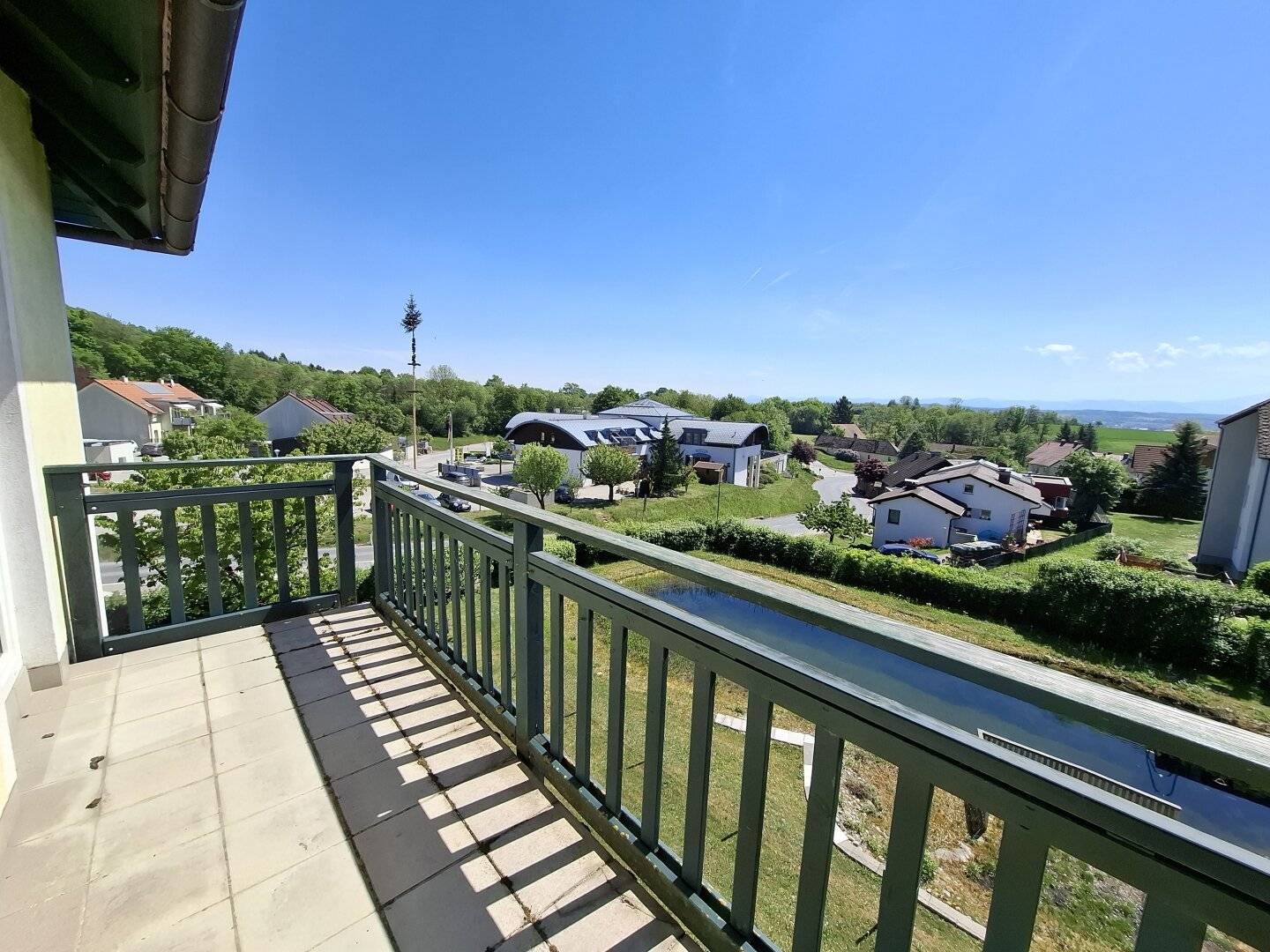 2-Zimmer-Wohnung mit Balkon und Schwimmteich in Hofamt Priel