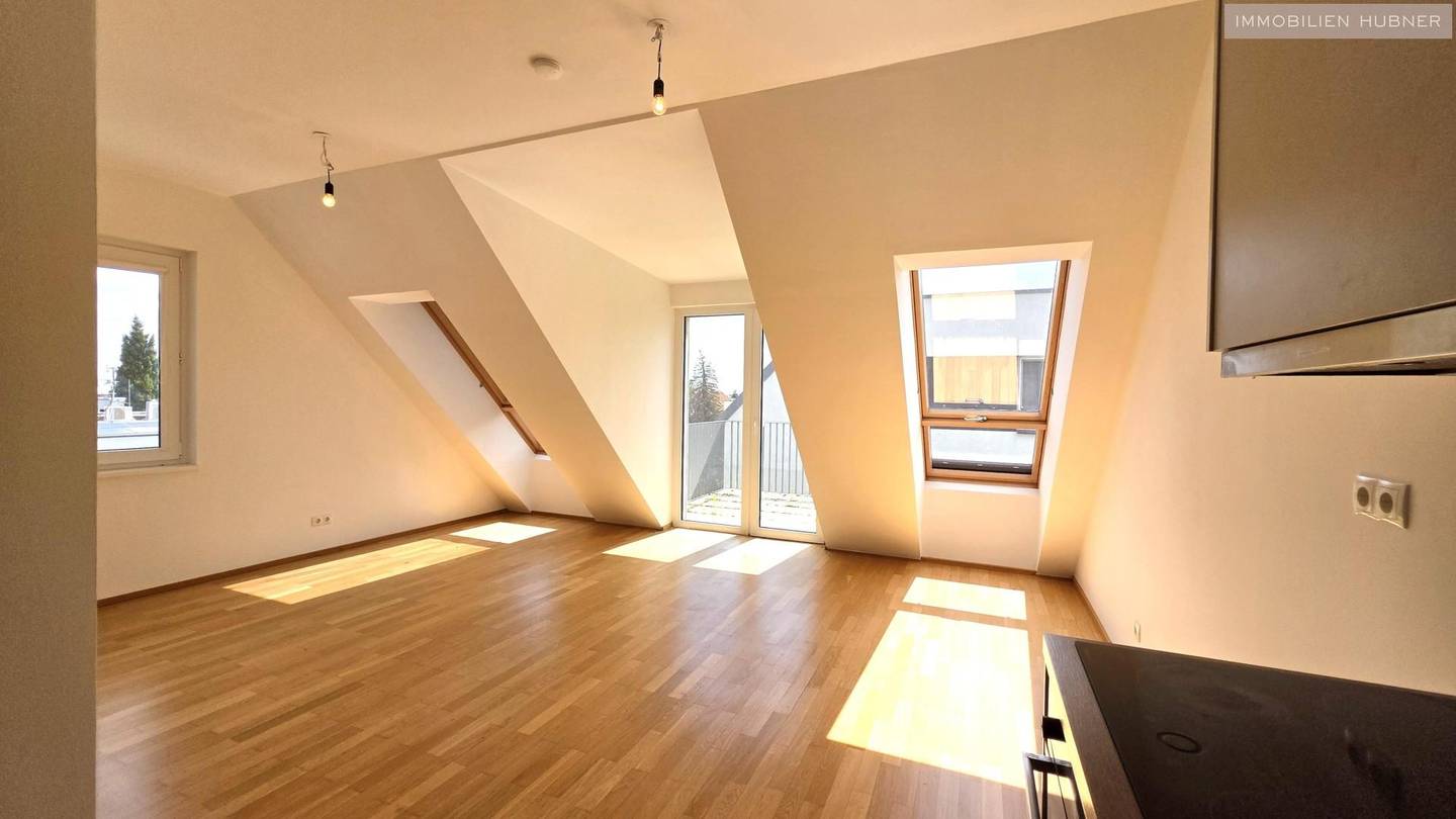 Dachgeschosswohnung mit großem Südbalkon ruhige Lage