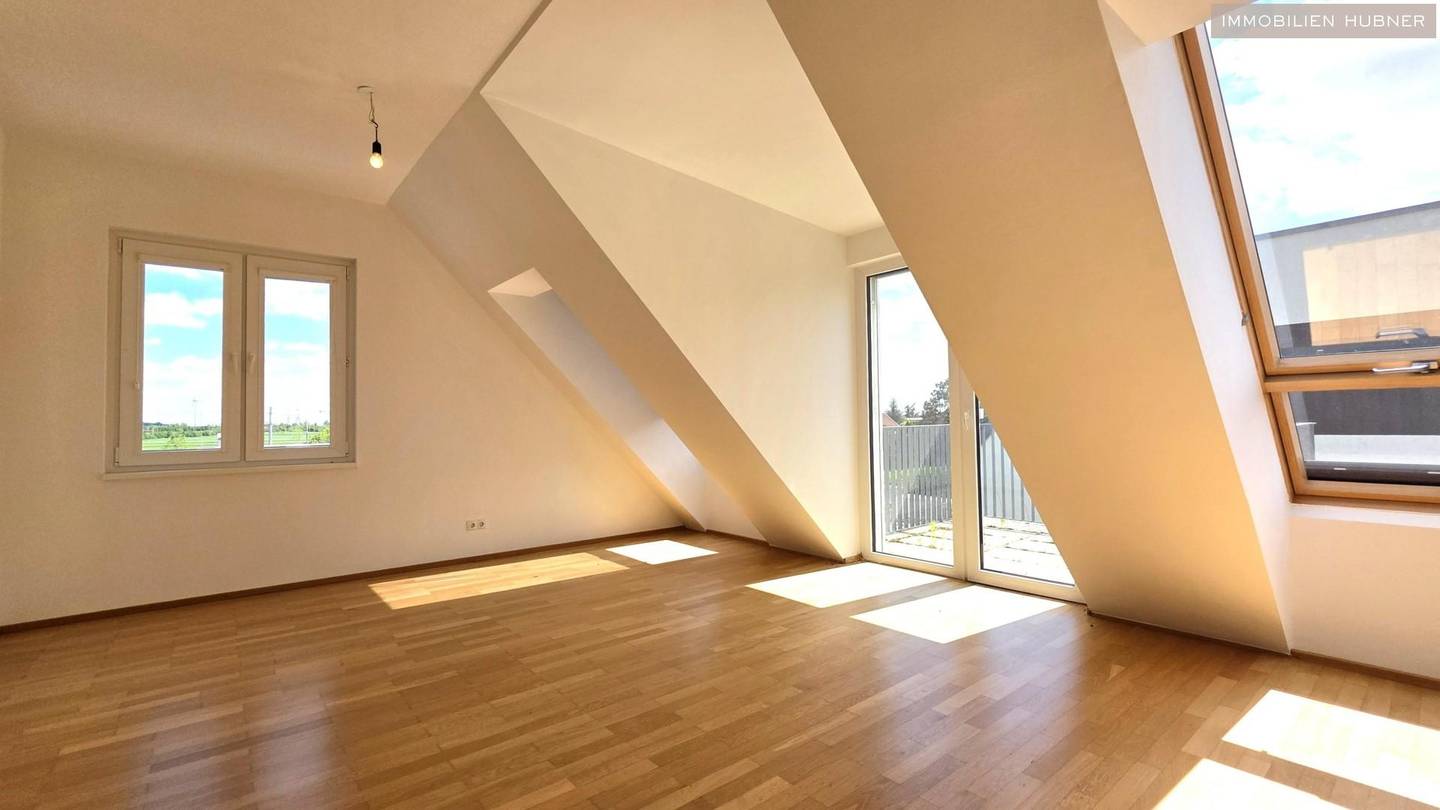Dachgeschosswohnung mit großem Südbalkon ruhige Lage
