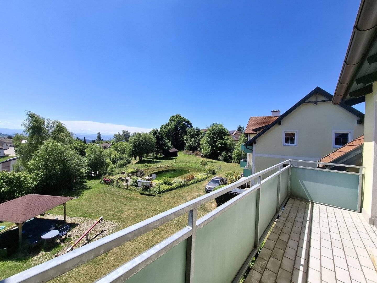 Nöchling lovely attic apartment (Melk District) with its own bathing pond