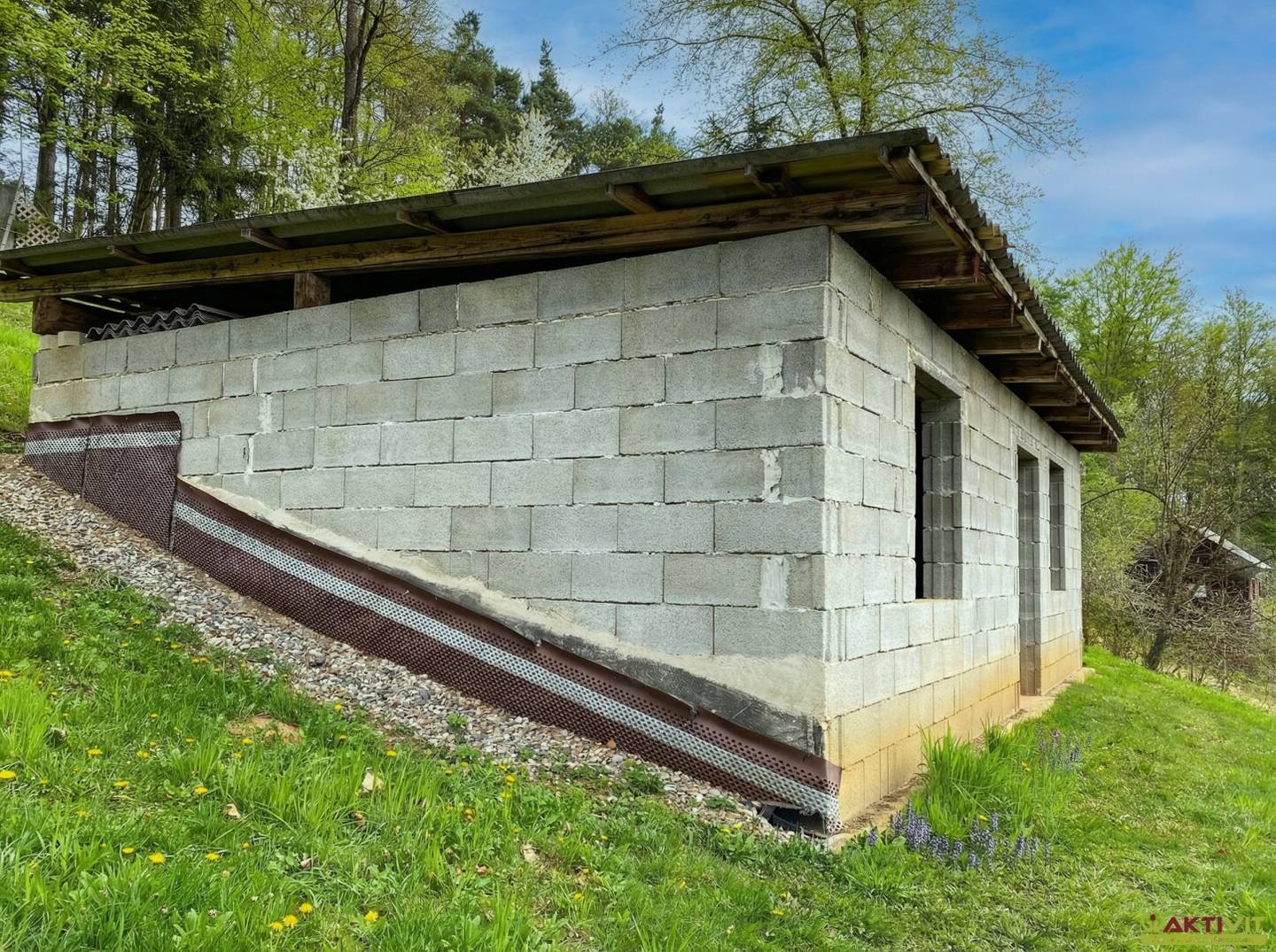 1.090 m² Grundstück in Kranach mit sonniger Lage im Ferienwohngebiet.