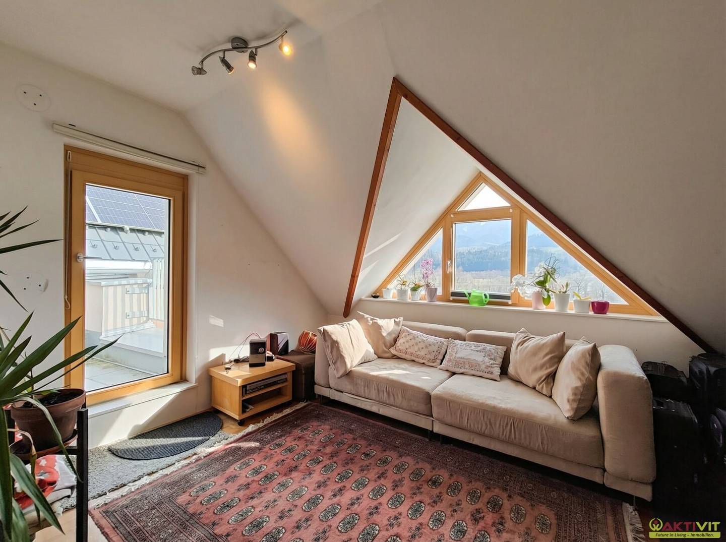 Stilvolle 4-Zimmer-Maisonette mit Tiefgaragenplatz bei Bruck an der Mur.