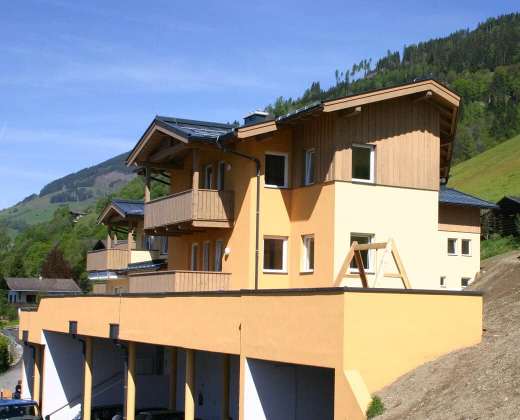 Two room apartment in Uttendorf with roof terrace and parking space