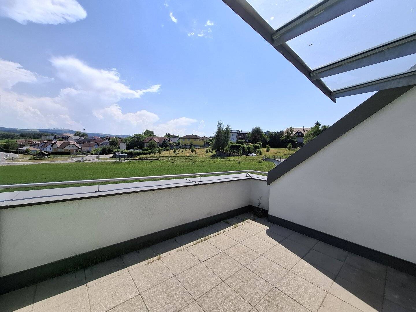 Your new home in Euratsfeld Charming 3 room apartment with high quality of life