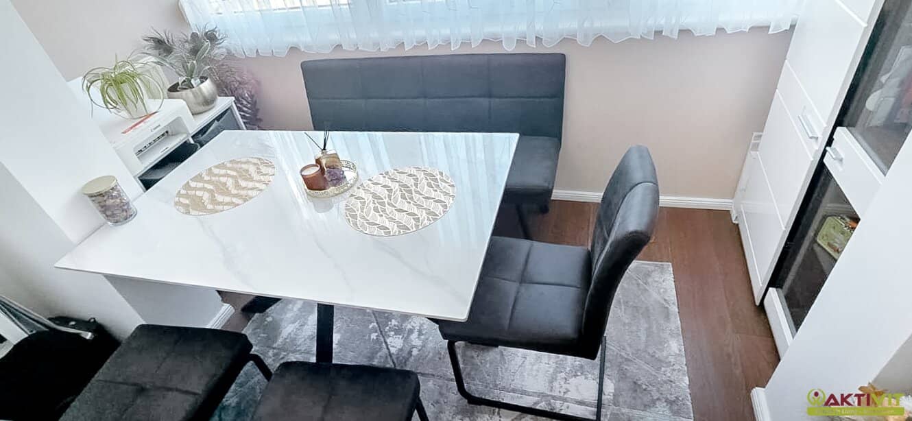 Modern 3-room apartment on the 8th floor. With parking space and distant view