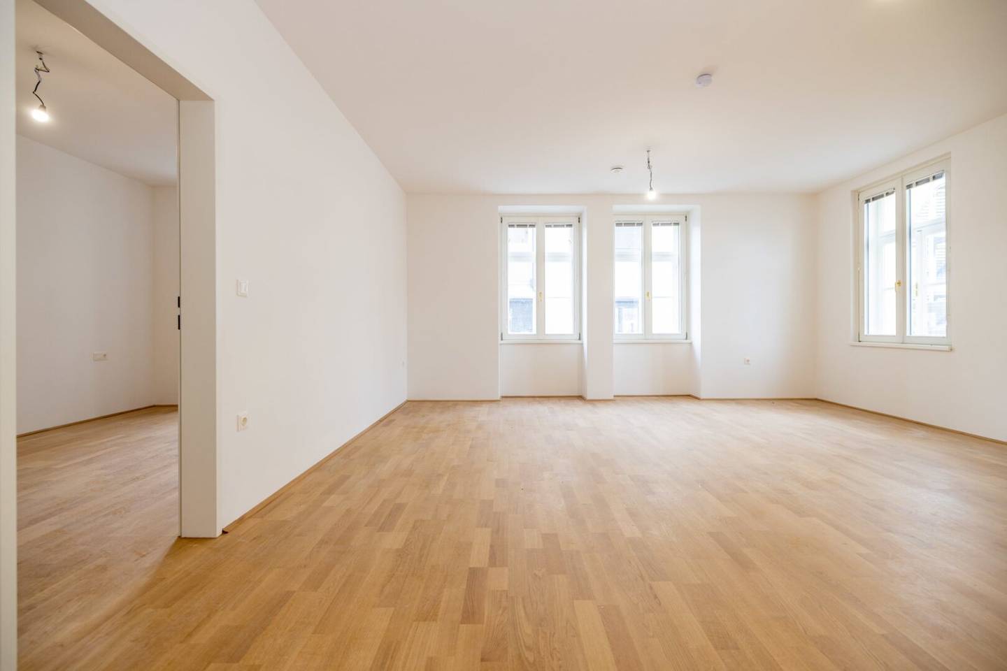 Wiener Neustadt two room apartment on the ground floor care possible