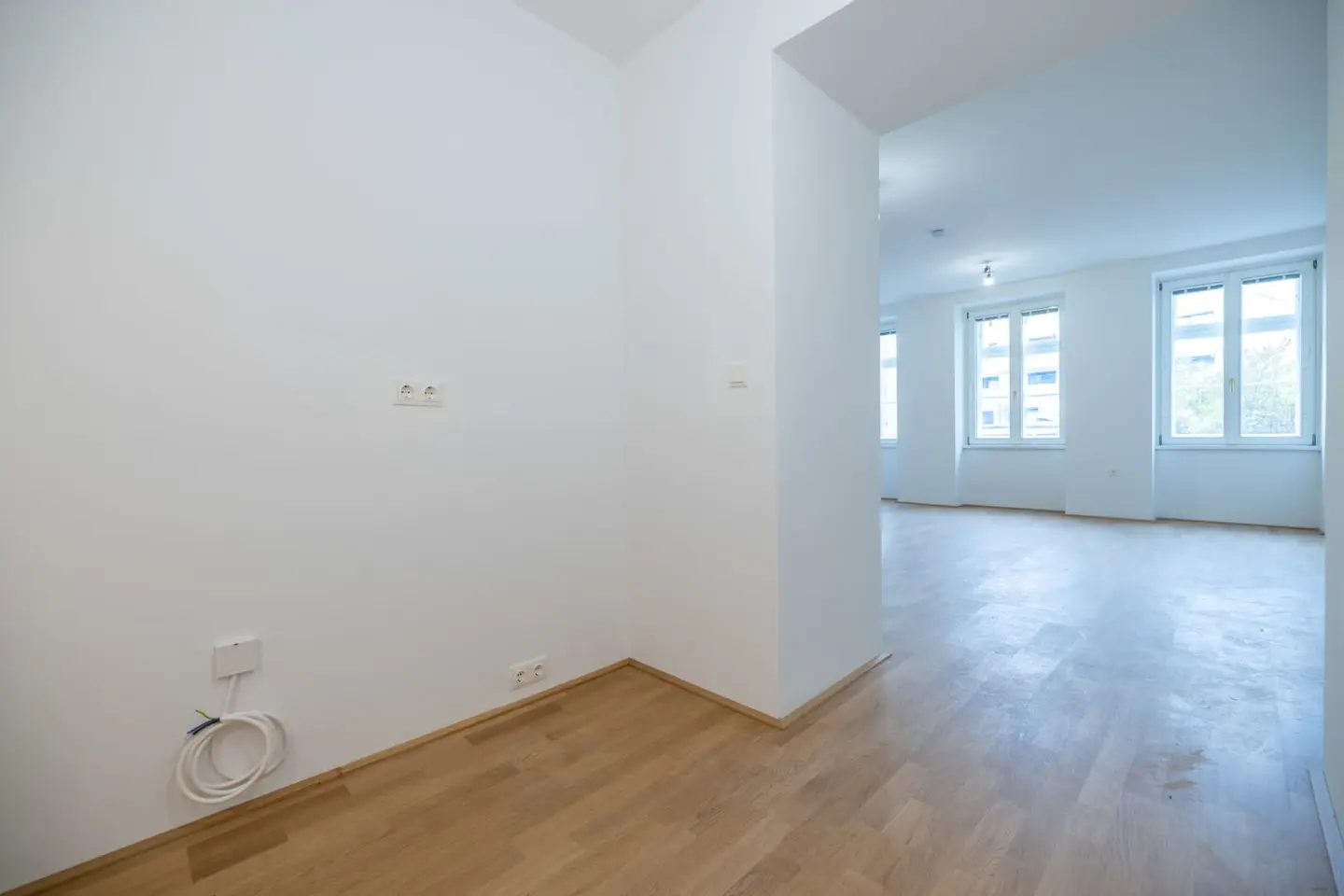 Wiener Neustadt: Geräumige 2-Zimmerwohnung im Erdgeschoss – Betreuung möglich!