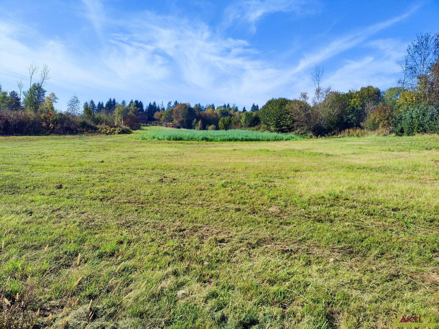 Neuer Preis! - Wohn-Baugrund in erhöhter Lage in Großbuch. - 10 Minuten nach Klagenfurt. - Traumhafte Lage für ihr Haus.