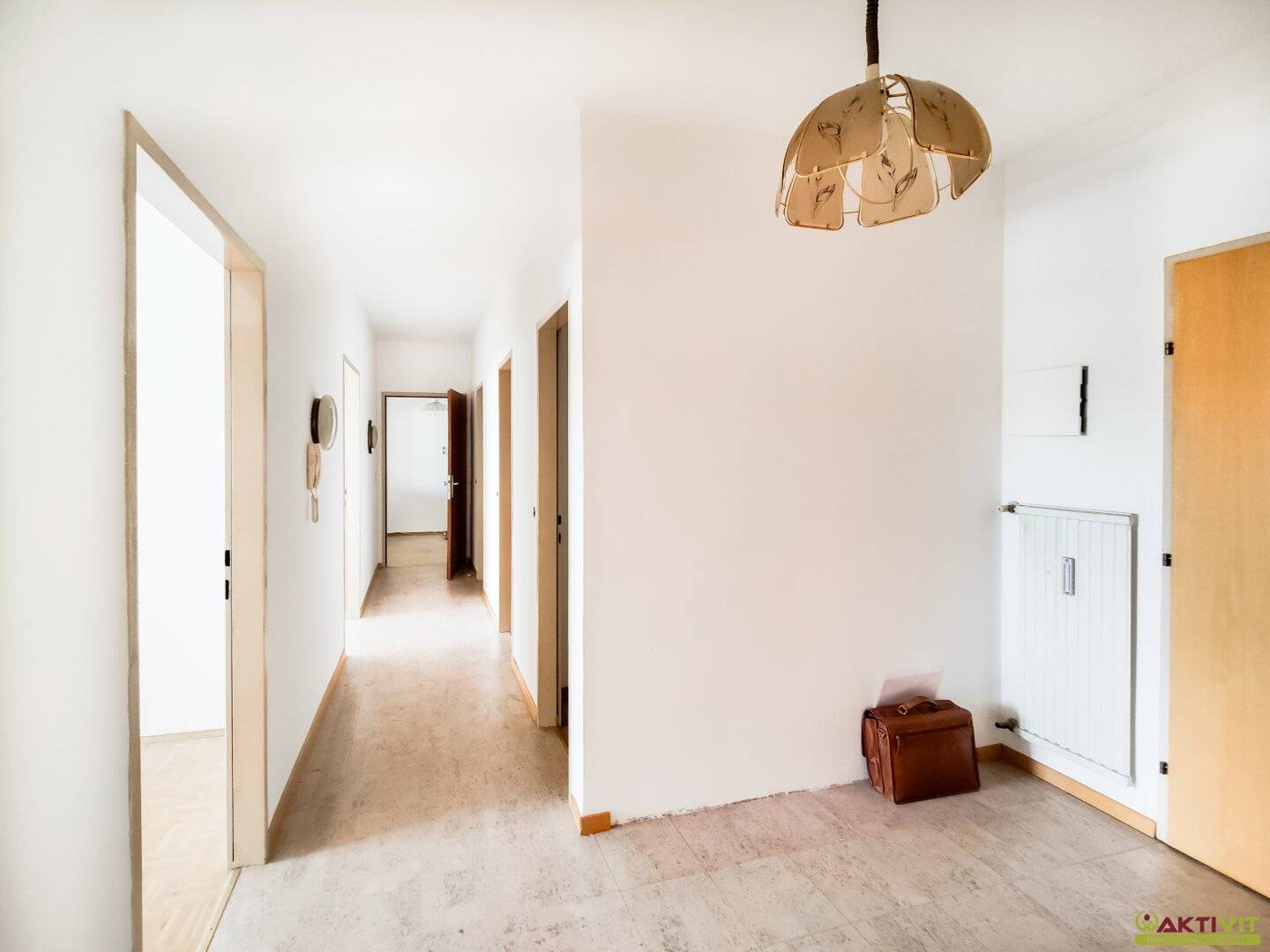 Großzügige Wohnung mit Ausblick, Gartennutzung und Lift. - Ideales Investmentobjekt.