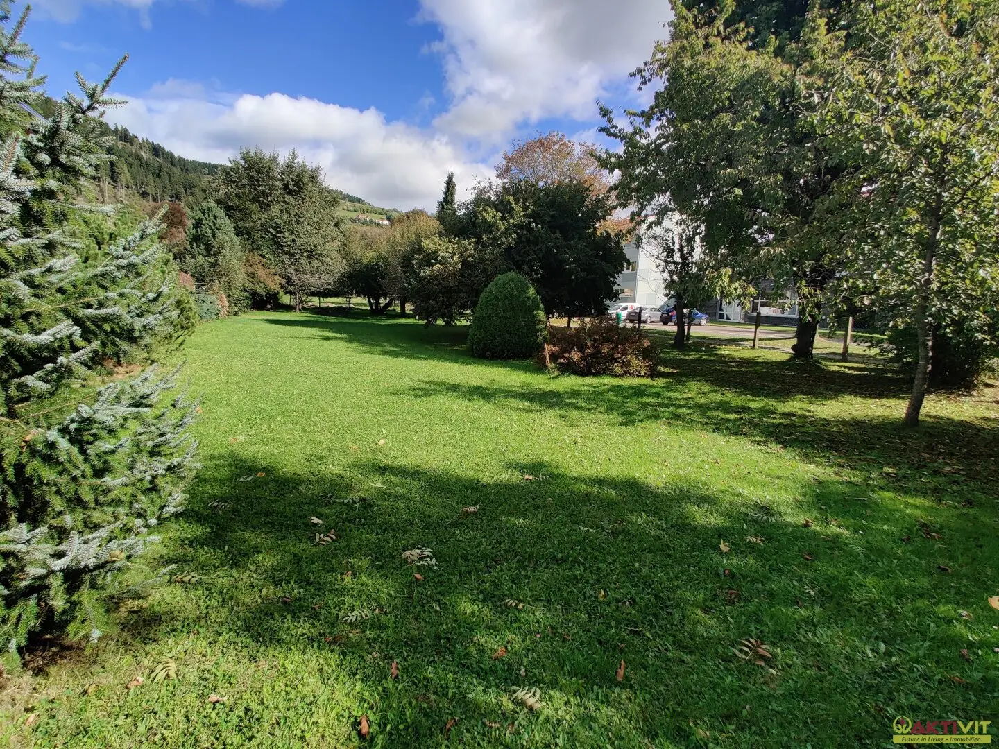 Residential building land in a central location near Neumarkt","de":"Wohnbaugrund in zentrumsnaher Lage von Neumarkt."