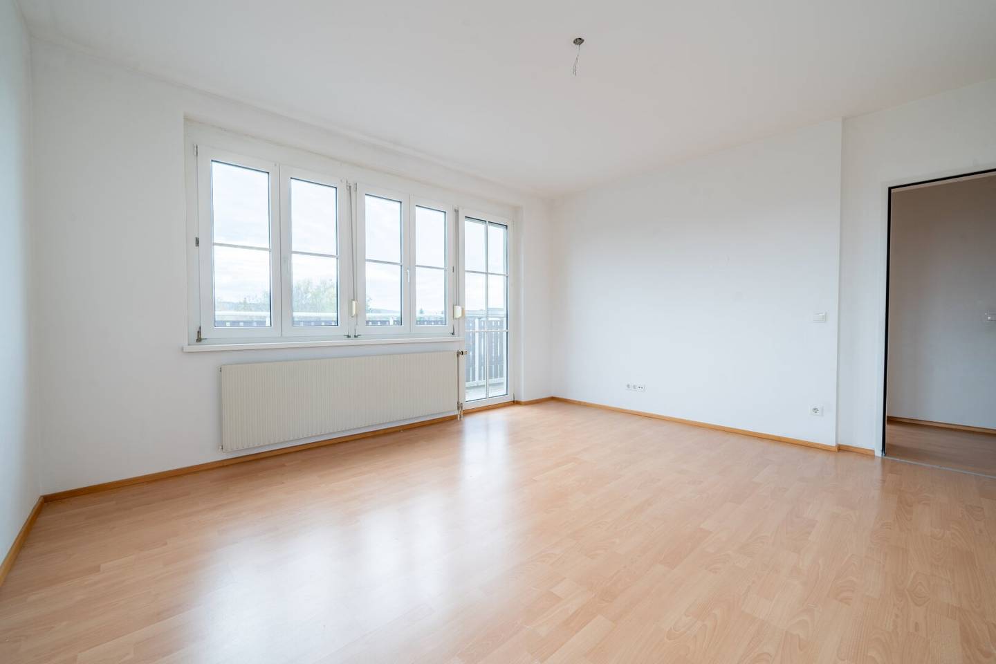 Modern 3 room apartment with balcony in Pöchlarn