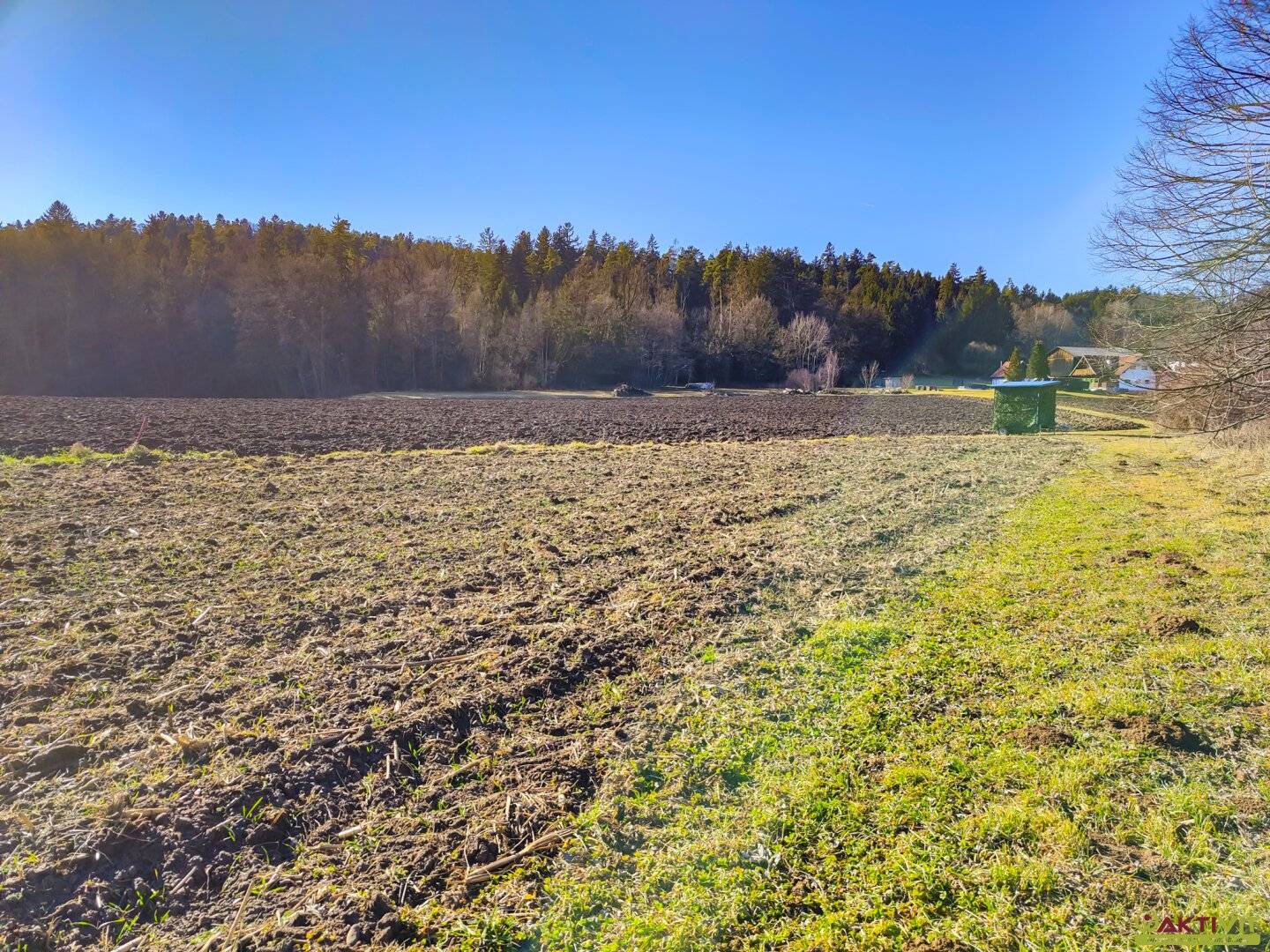 Ebenes Landwirtschaftliches Grundstück bei Söding. - Potential zur Vergrößerung mit + 2,1 ha.