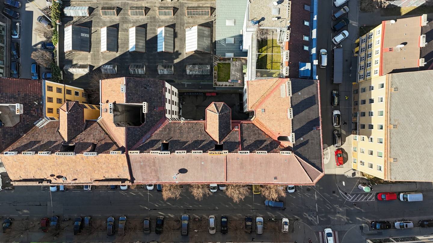 Approved attic project in a top location Great potential