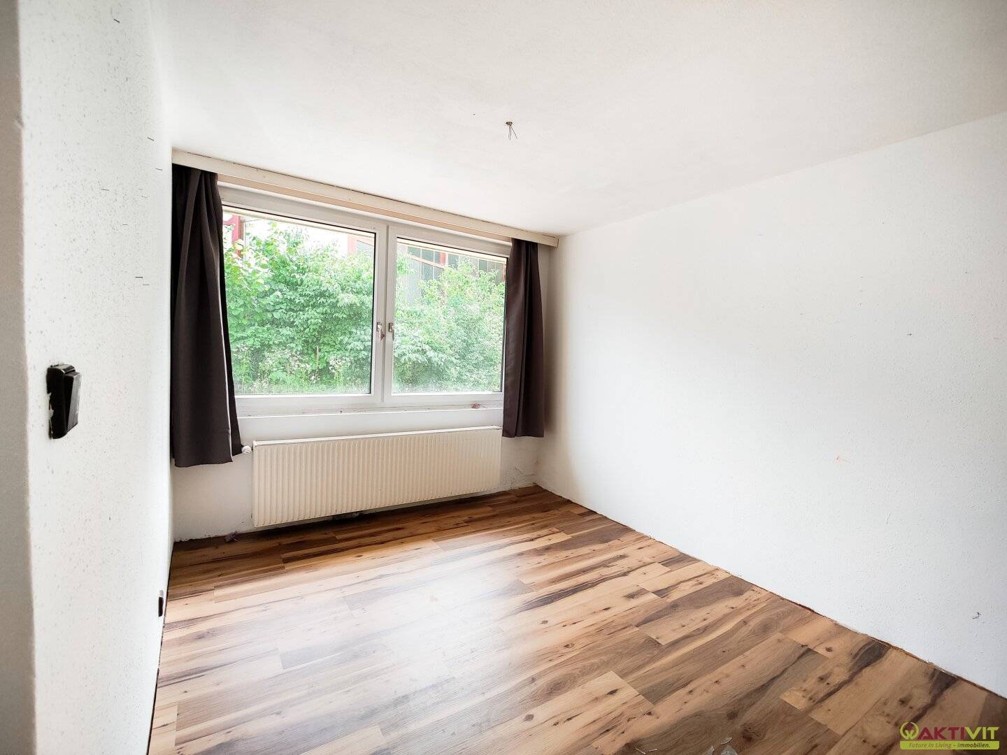 Großzügiges Wohnhaus mit Pool, Sauna und 2.000 m² Grundstück in Zeltweg.