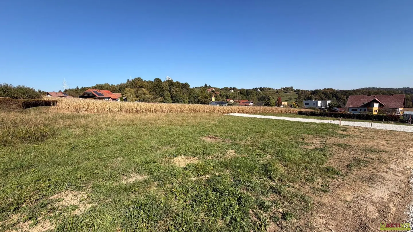 Beliebte und naturnahe Lage bei Fernitz! - 20 Min. vor Graz. - Genießen Sie die Ruhe mit Ausblick ins Grüne.