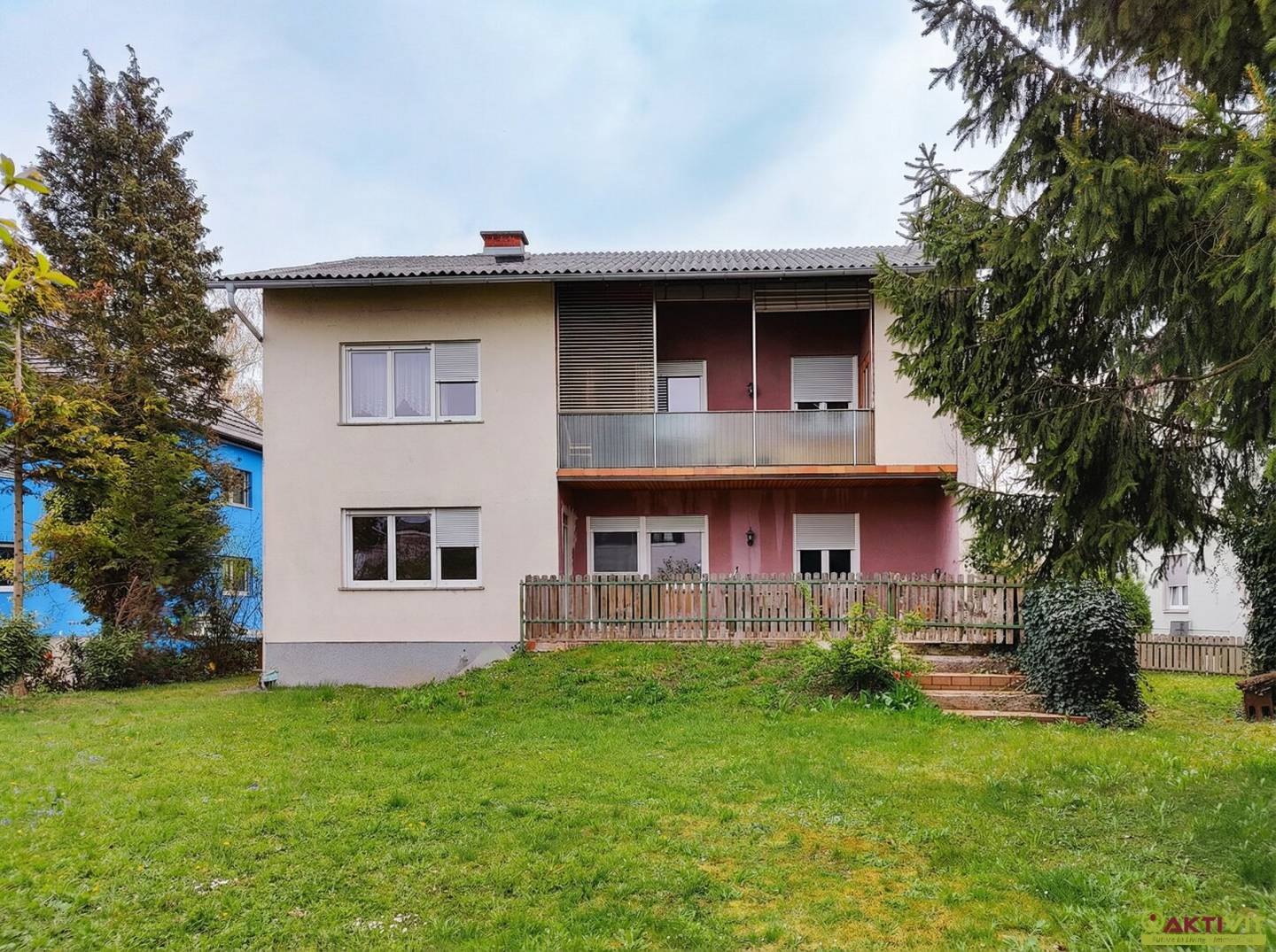 Zweifamilienhaus im Ortskern von Kalsdorf bei Graz mit Entwicklungspotenzial und Kerngebiet-Widmung