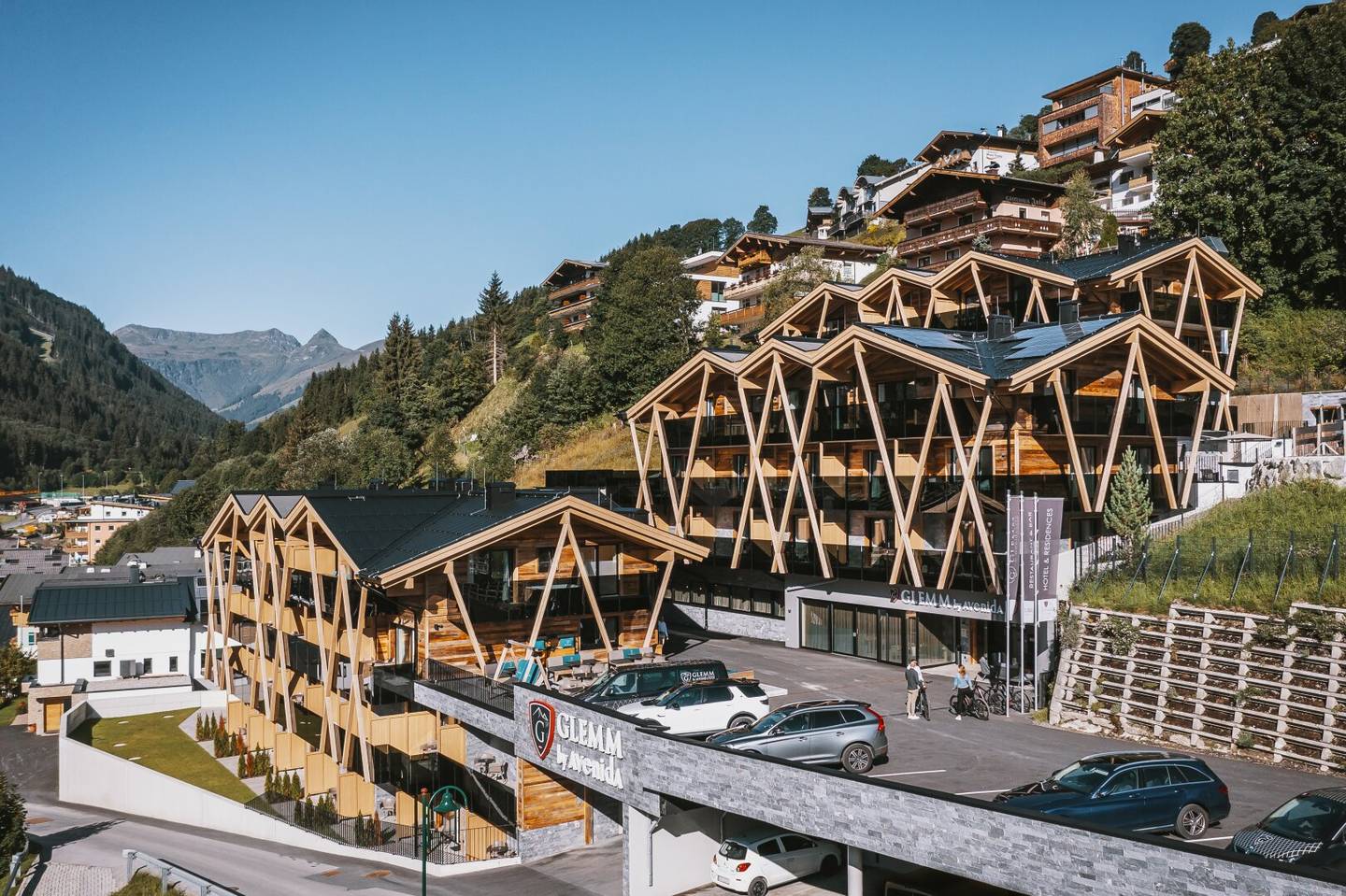 Glemm by AvenidA - elegantes Apartment mit eigener Sauna und Blick auf die WM Strecke 2025!