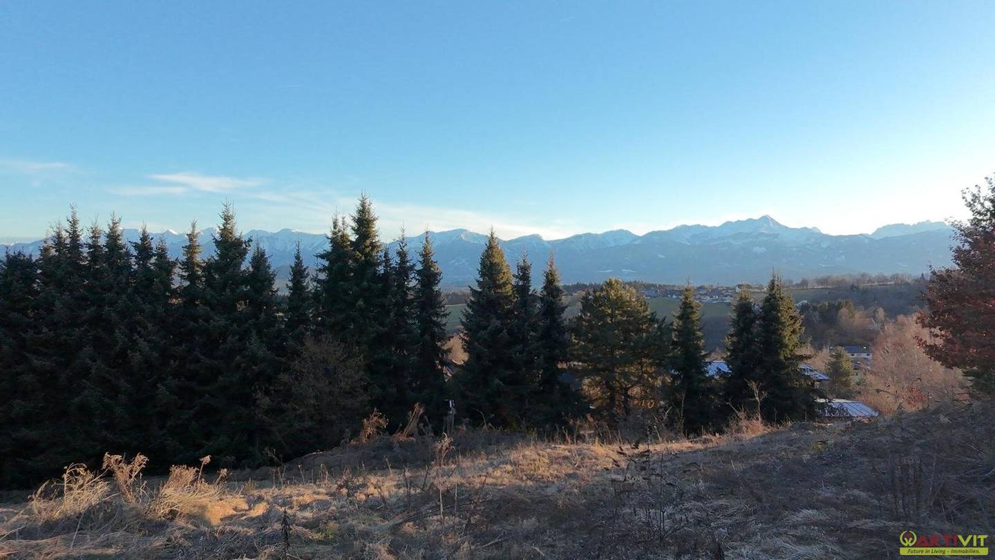 Wohnbau-Grund am Köstenberg. - Naturnahe Aussichtslage nahe dem Wörthersee.