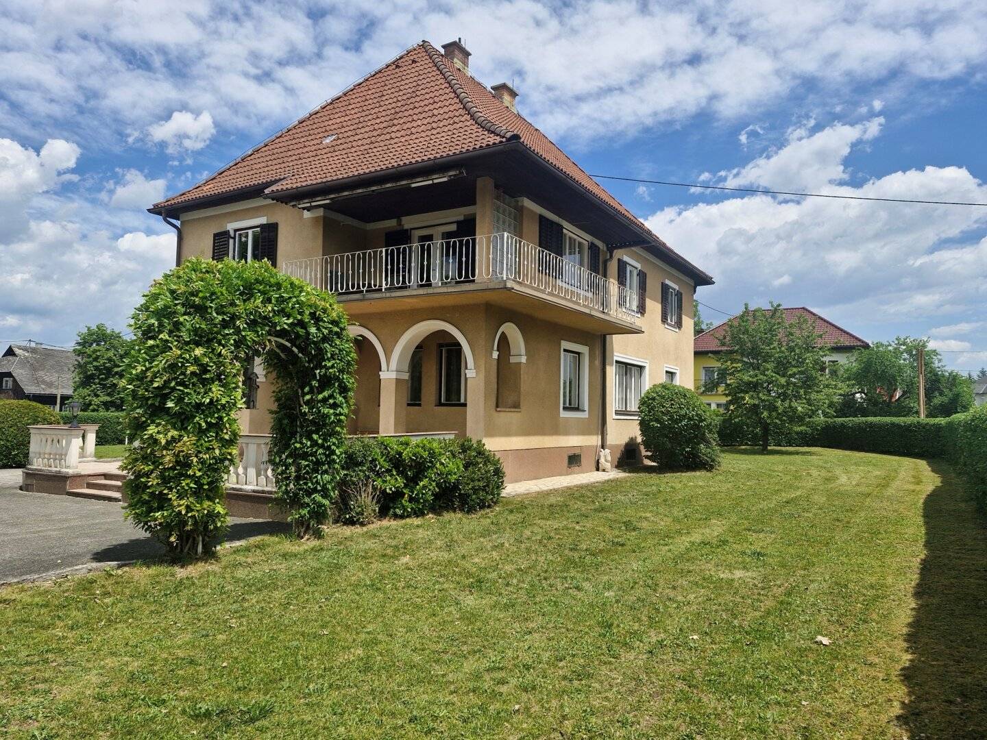 Herrschaftshaus mit nostalgischem Charme im südkärntner Seengebiet