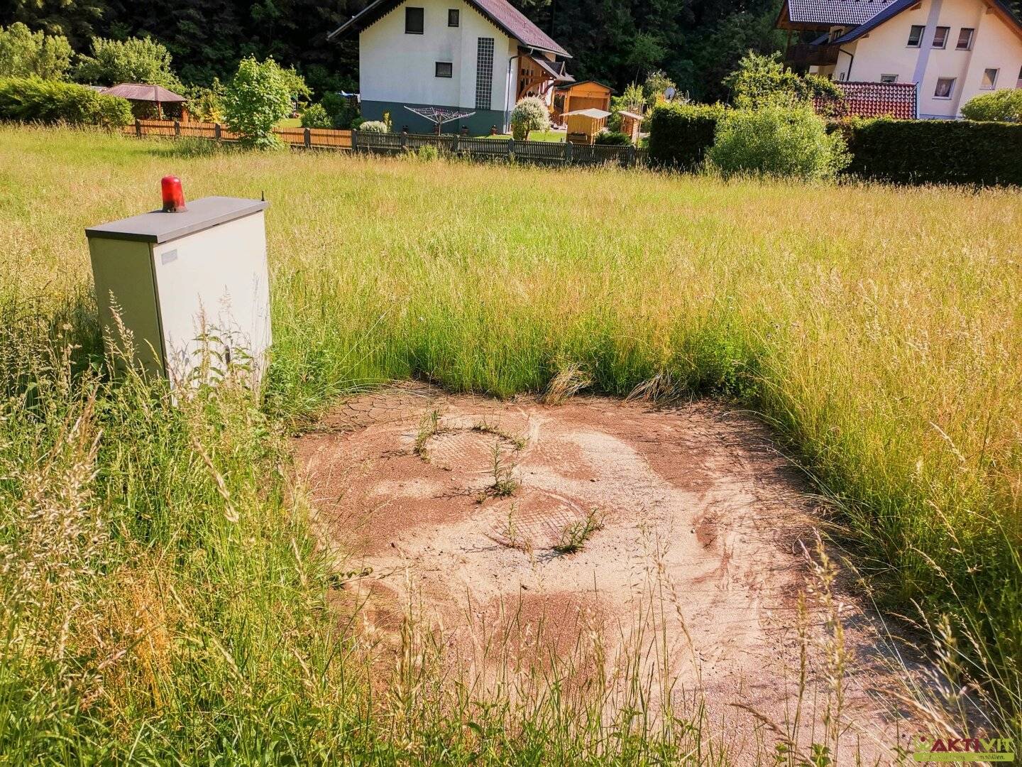 Wohnbau-Grund mit Garten-Anteil. - Ruhelage sehr nah bei der Koralmbahn. - Leben im Grünen.
