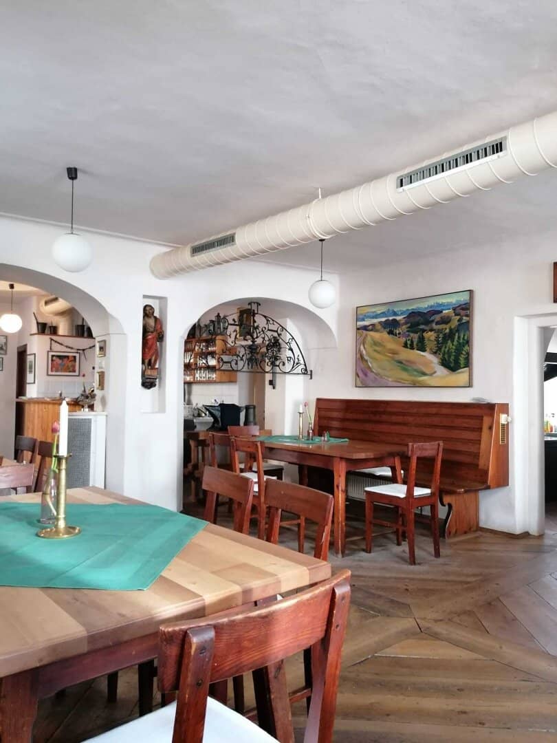 Gut verpachtetes Restaurant "Bär und Schaf Wirtschaft" mit 2 Wohnungen in Völkermarkt sucht neuen Eigentümer!