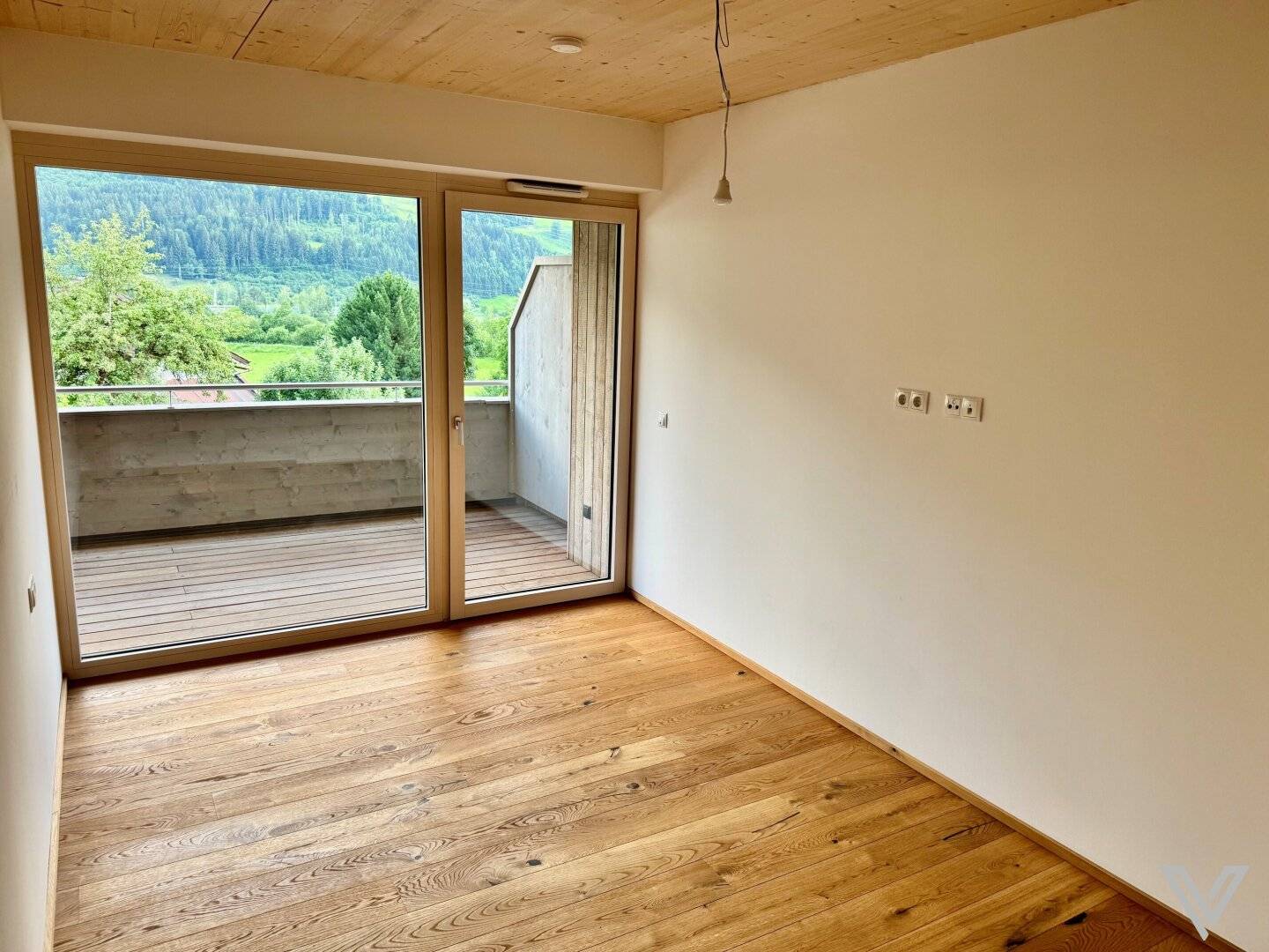 Praxis bzw. Büro in Niedernsill zu vermieten