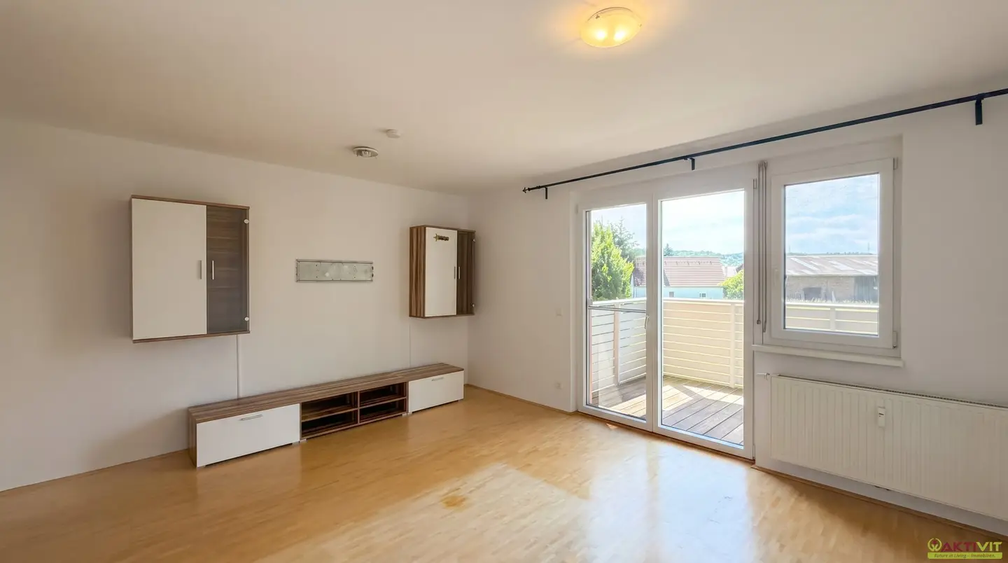 Well maintained two room apartment in Wildon immediately available with balcony and parking space