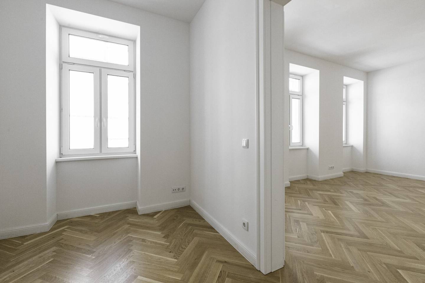 3-Zimmer-Erstbezug im Luxus-Altbau! Balkonwohnung beim Wilhelminenberg!