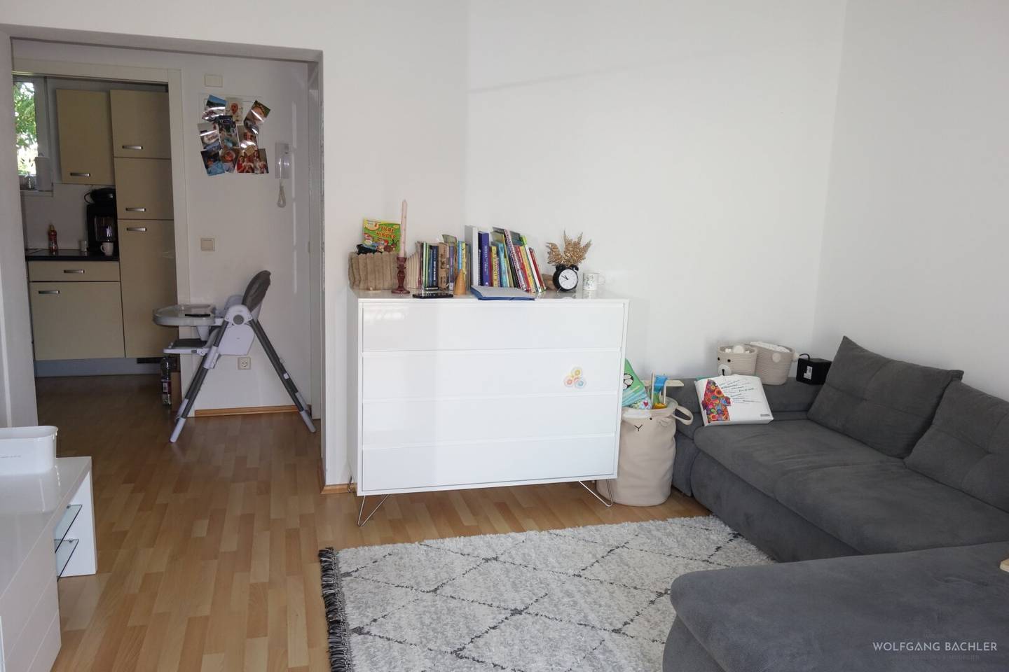 Modern 2-room apartment in Graz with balcony, parking space &amp; fitted kitchen