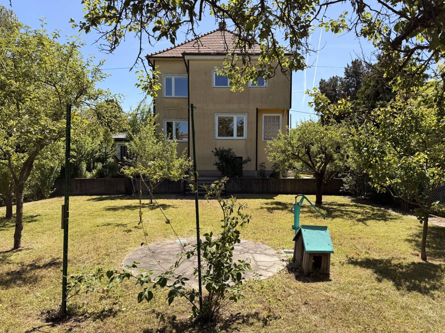 EINFAMILIENHAUS in Strebersdorf + RUHELAGE + SONNIG + GROSSER Garten!