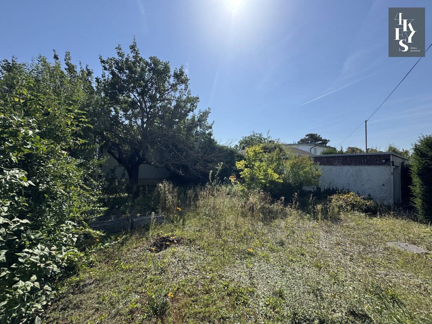 Plot of land for a single-family house (demolition/new construction) near Ponnysee