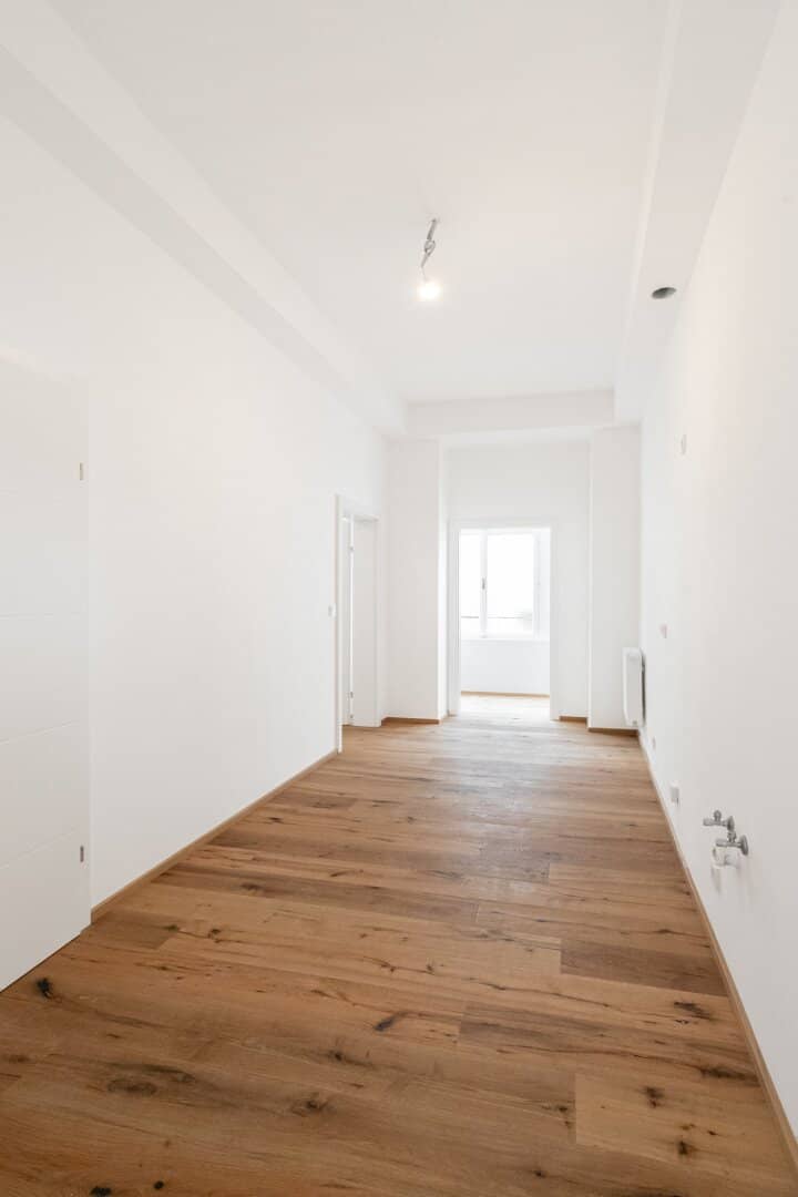 ERSTBEZUG! Hochwertiger 2-Zimmer Altbau-Erstbezug Nähe Augarten!