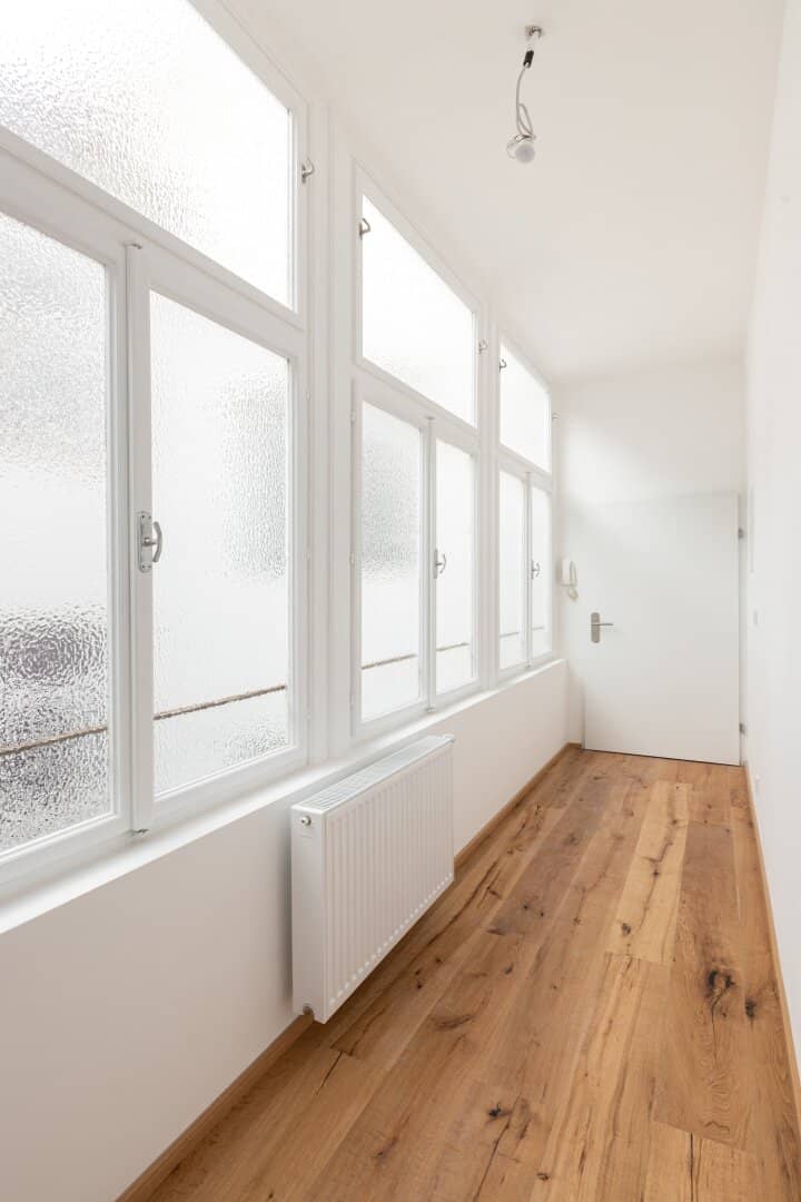 ERSTBEZUG! Hochwertiger 2-Zimmer Altbau-Erstbezug Nähe Augarten!