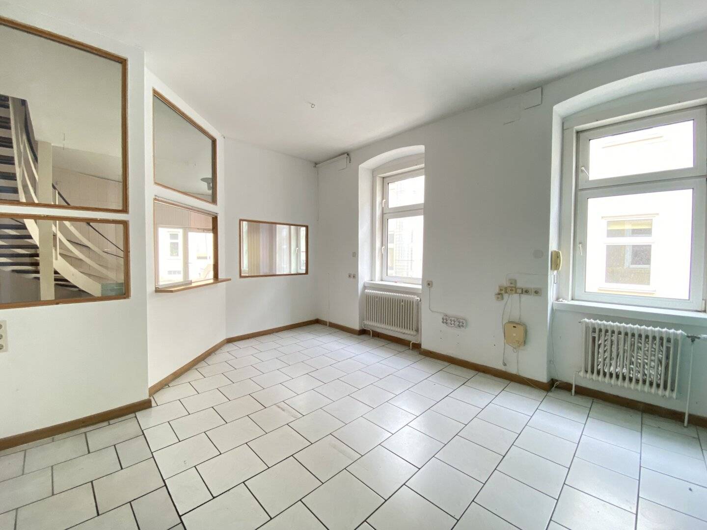 OFFICE + LOFT + BEST FREQUENCY + MARIAHILFER STRASSE