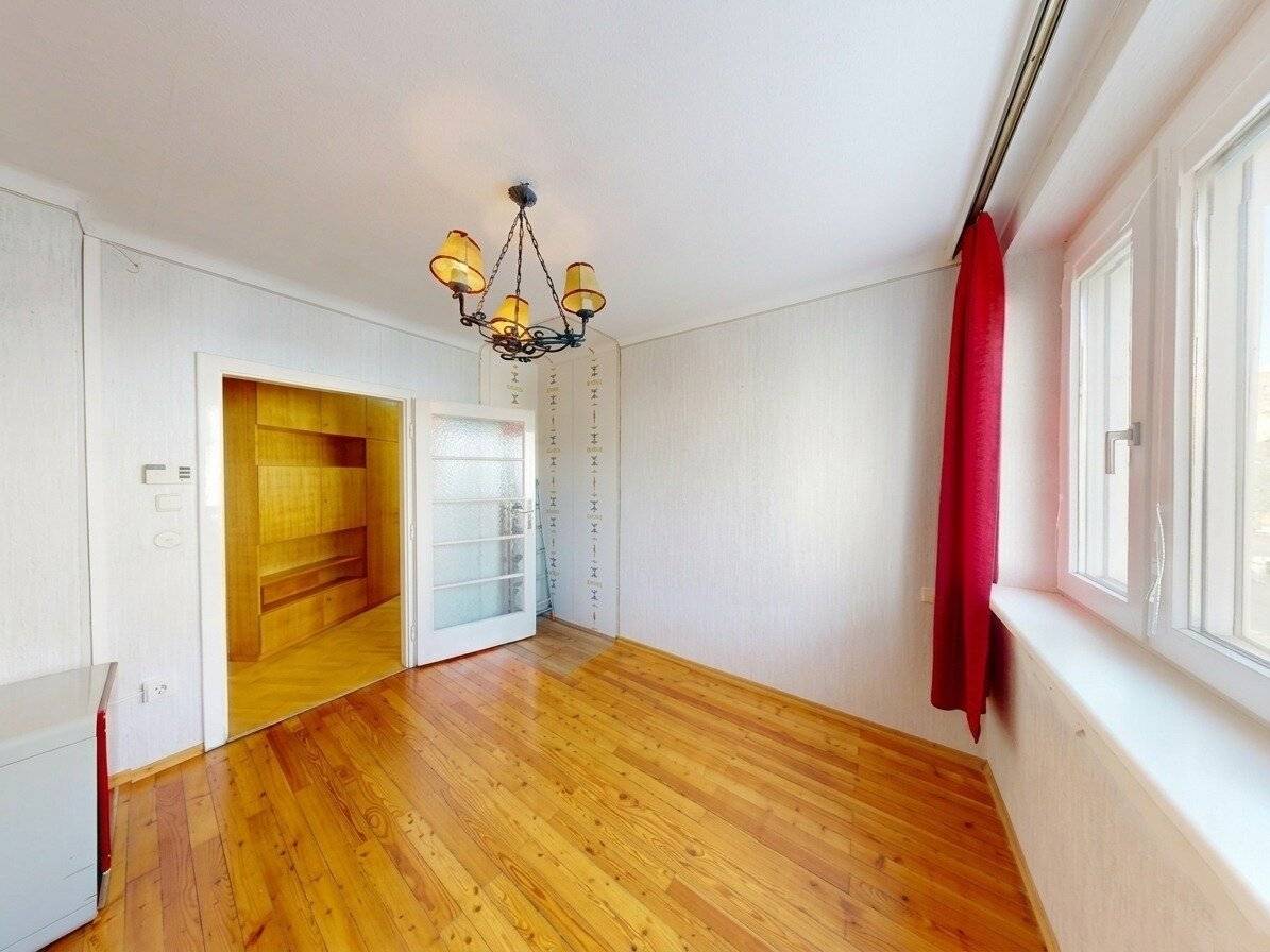 FREIER MIETZINS bei Vermietung! Charme und Tradition: 97m² und 4 Zimmer in zentraler Floridsdorfer Lage!