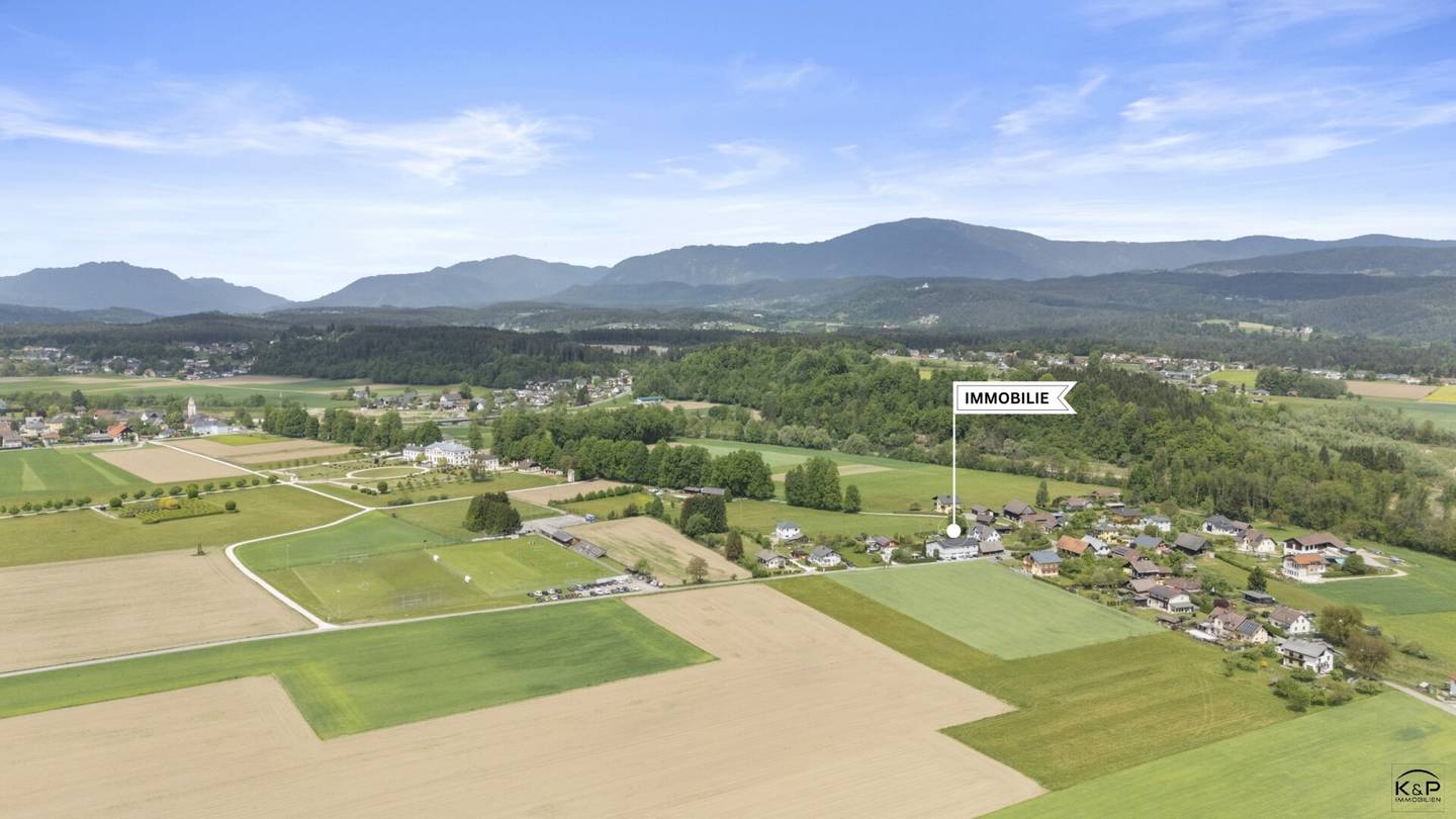 Attraktives Renditeobjekt mit vermieteten Wohneinheiten & Gewerbeeinheit in Rosegg