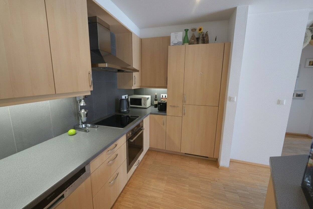 Moderne 4-Zi-Wohnung mit Tiefgarage in Telfs – 95m², Balkon, Aufzug, Einbauküche!