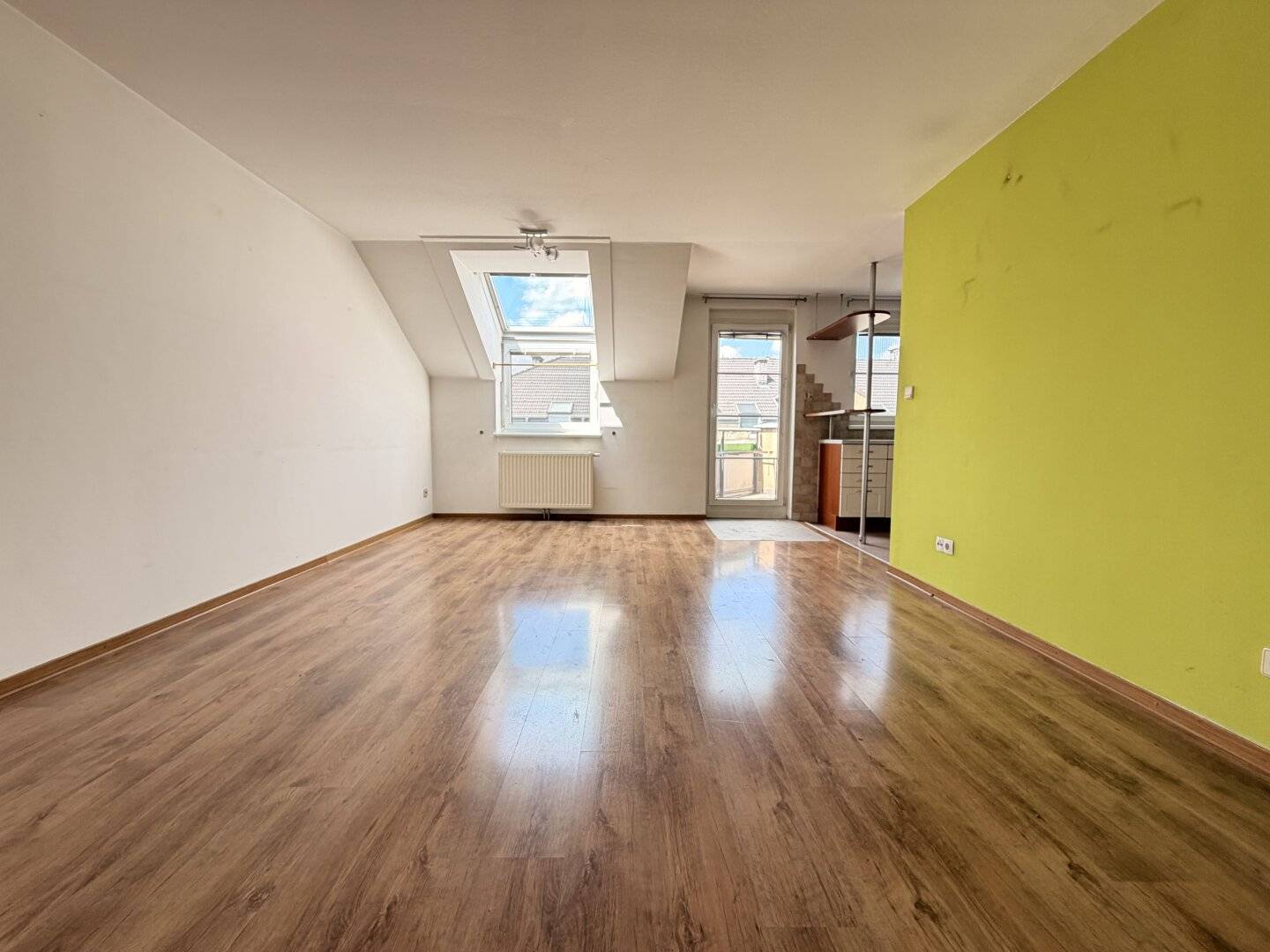 PREISREDUKTION + DACHGESCHOSS + SONNIG + PERFEKTE Einteilung + TERRASSE!