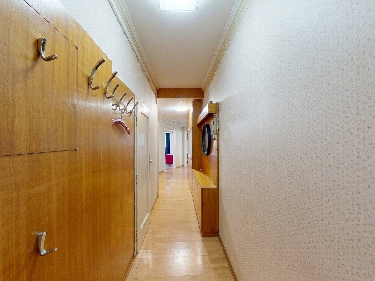 Beautiful 4-room apartment in the recently renovated Zanthof! Rent-free rent upon rental!