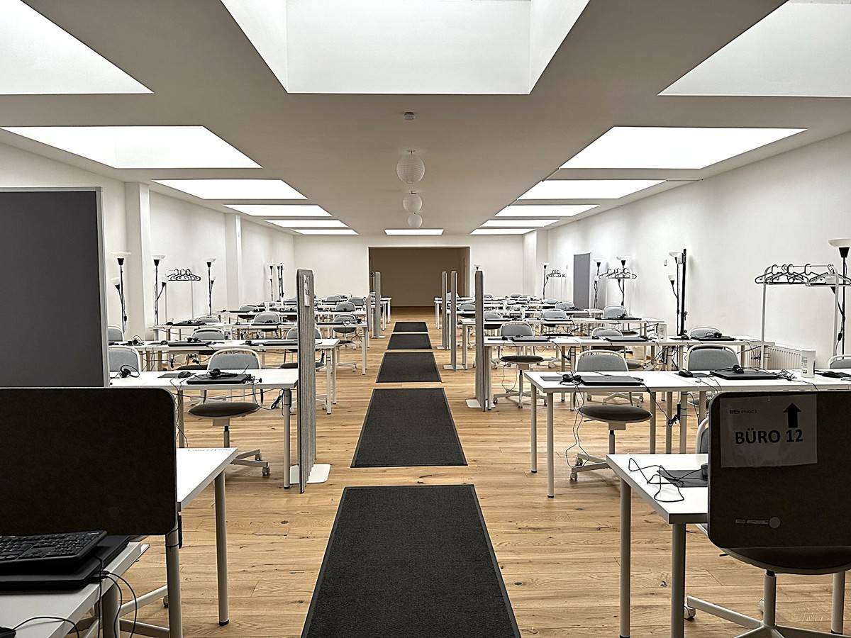 Wohnung Generalsaniert Barrierefrei Mit Lift