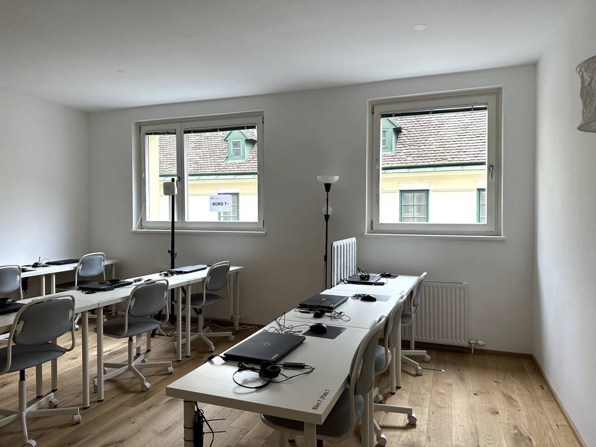 Wohnung Generalsaniert Barrierefrei Mit Lift